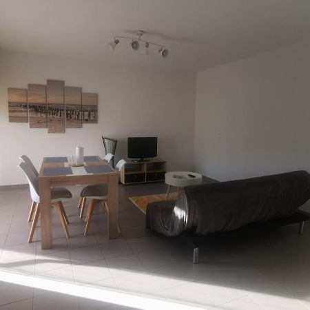 Appartement T2 Accessible Pmr Avec Terrasse Et Garage Onet-le-Château Zewnętrze zdjęcie