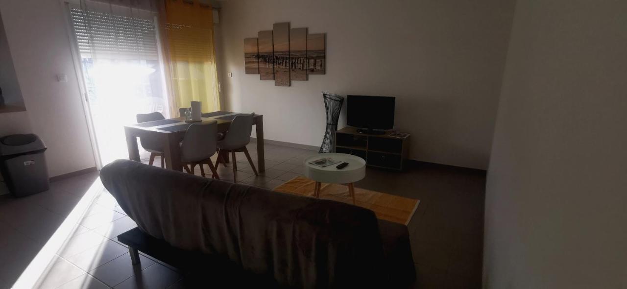 Appartement T2 Accessible Pmr Avec Terrasse Et Garage Onet-le-Château Zewnętrze zdjęcie